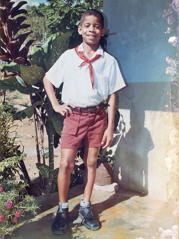 2504-archive-bruja-076HR