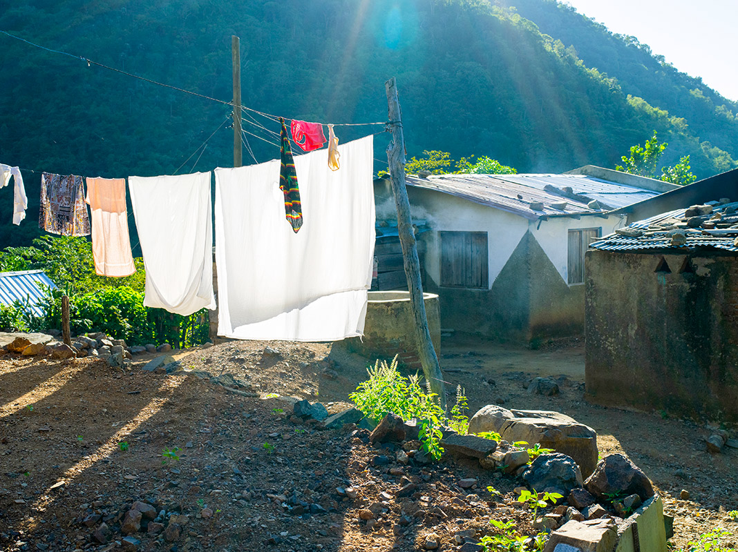 ac2412-cu-bruja-91-1