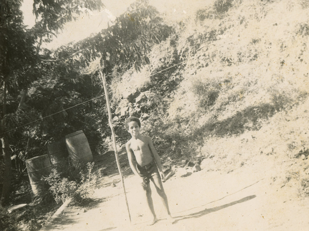 ac2510-archive-bruja-54HR