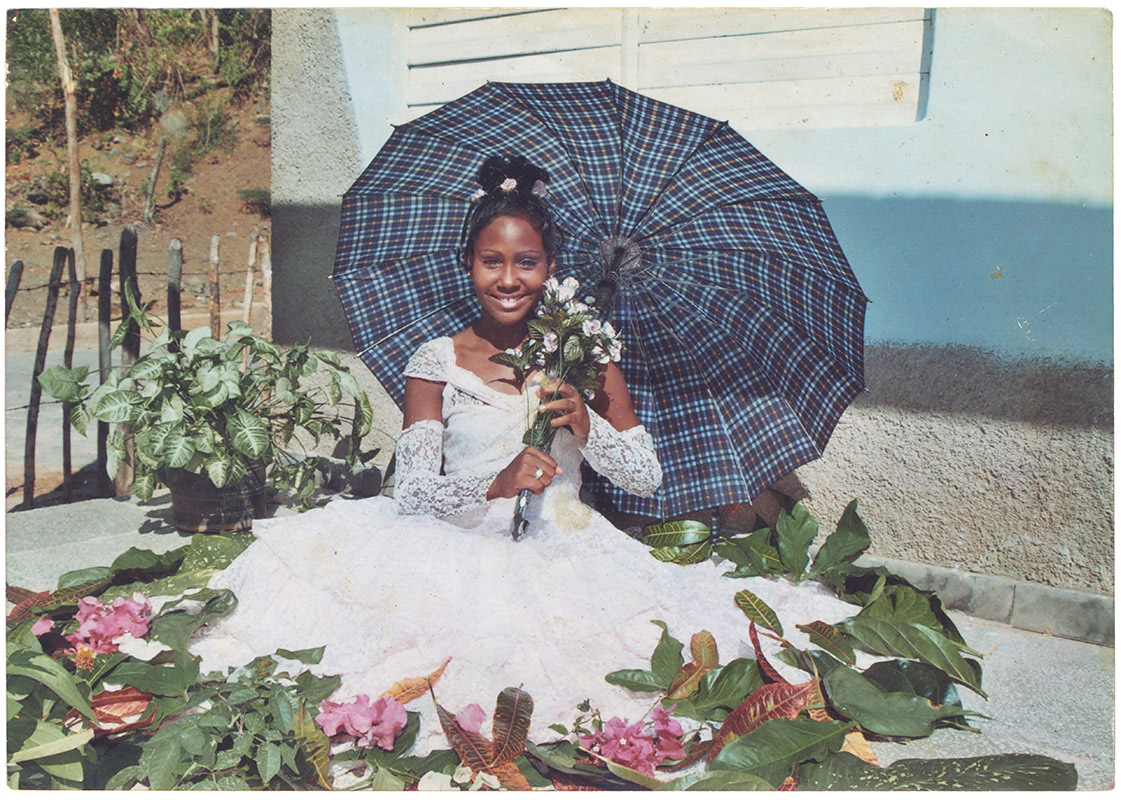 2504-archive-bruja-0114