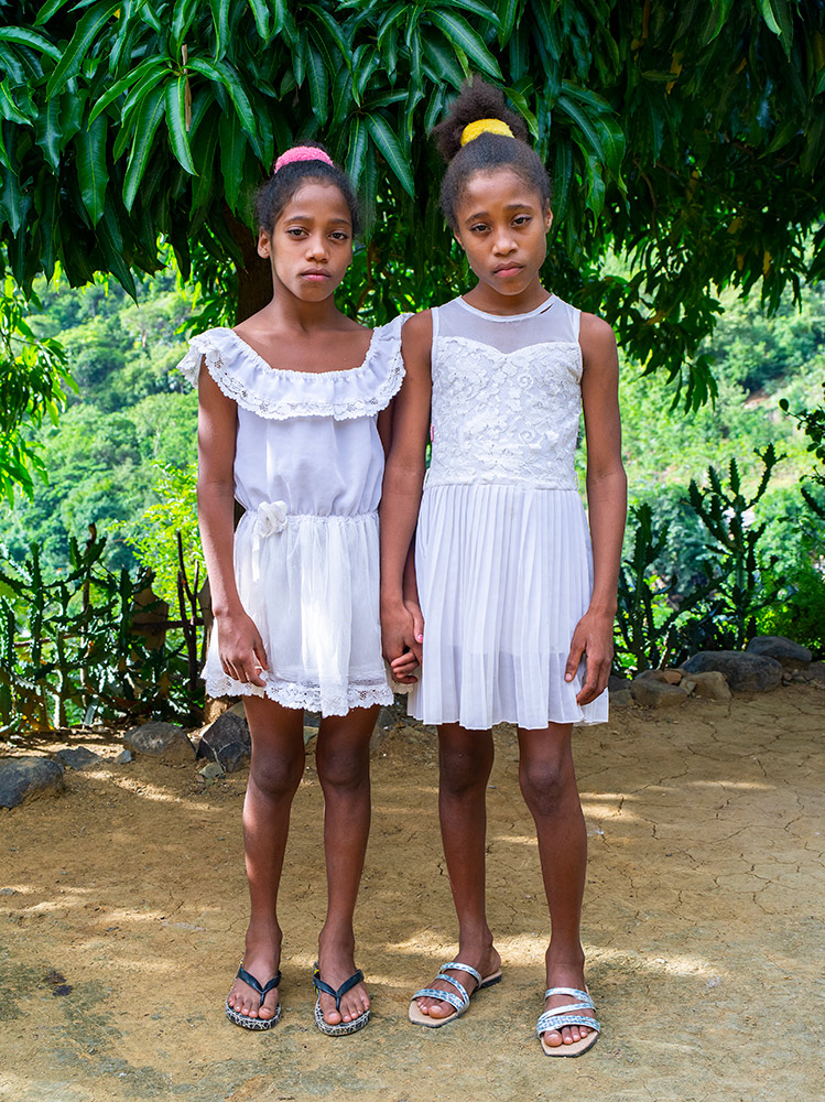 ac2412-cu-bruja-1475-1